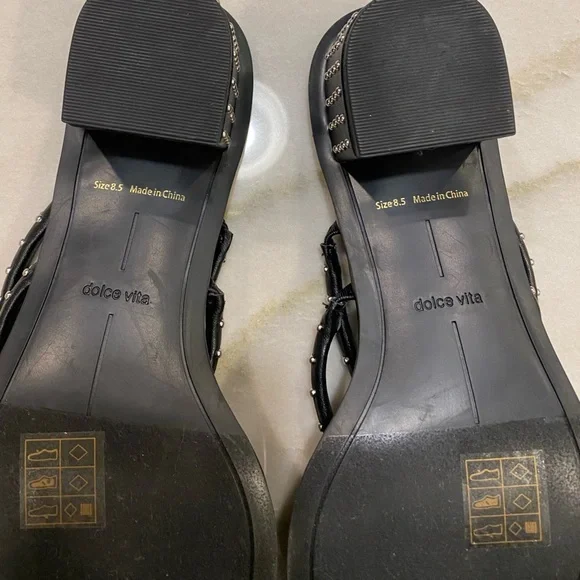 Dolce Vita Sandals Size 8.5 Studded Faux Leather - Picture 12 of 15